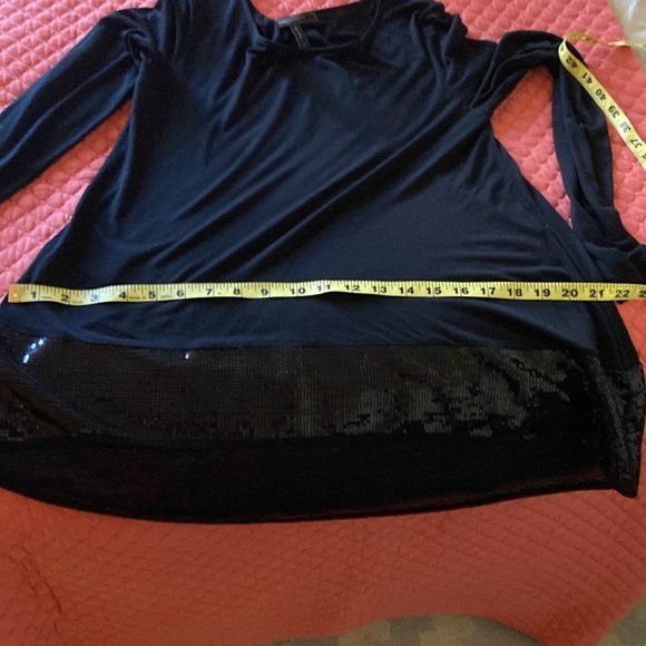 Bundle of two black long sleeve tops one BCBG one J.Crew size xsmall or 0 - Picture 9 of 12